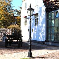 607 Lykthus på stang